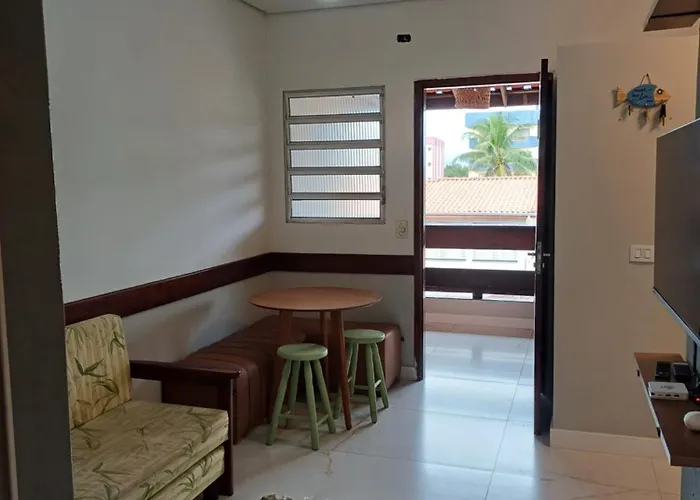 Apto 200M Da Praia Pereque Acu